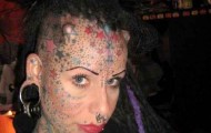 Vampire woman is Maria Jose Cristerna