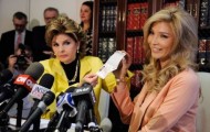 Tranny still gets on the Miss Universe