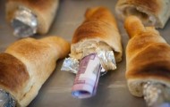 Resourceful smugglers
