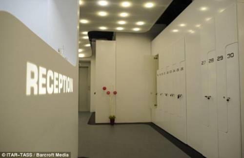 capsule_hotel_04