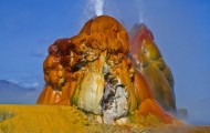 Unusual geyser in Black Rock