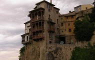 Meet the hanging houses of Cuenca ? Spain