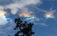 Unusual fire rainbow