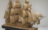 Artist spends 17 years to carve a boat on a small scale