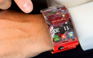Interesting Smartphone-Bracelet
