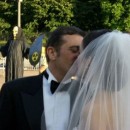 Spoil the wedding pictures
