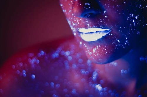 glowing portraits