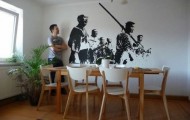 How to easily draw a black and white picture on your wall