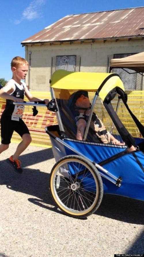 brother cross triathlon line paralyzed brother