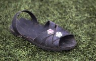 Making sandals … from tire