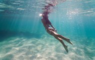 Stunning images with “underwater girl”